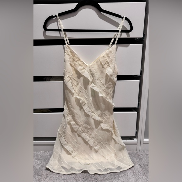 princess polly Lars mini dress light yellow size US4 - Picture 5 of 7